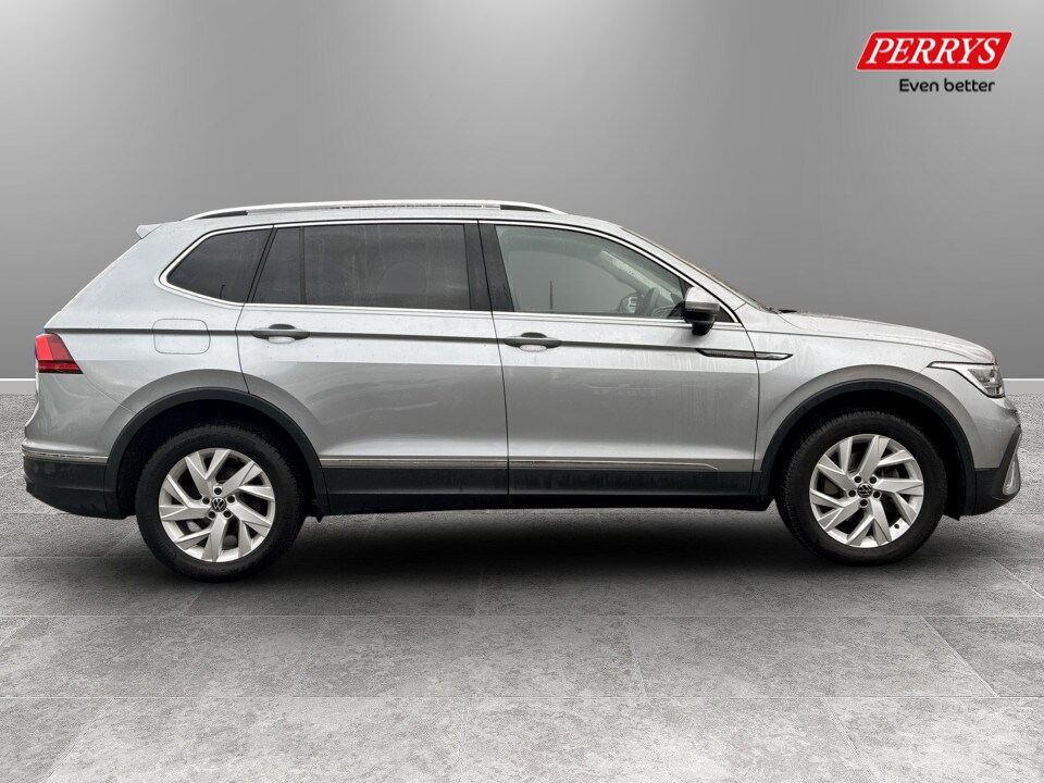 Used Volkswagen Tiguan Allspace 2023 for sale - 77604165: Photo 8