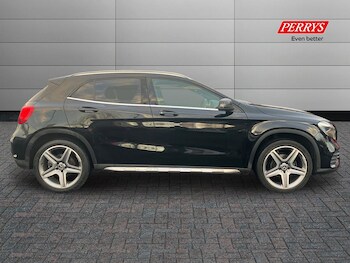 Used Mercedes-Benz GLA 2018 for sale - 77350656: Photo