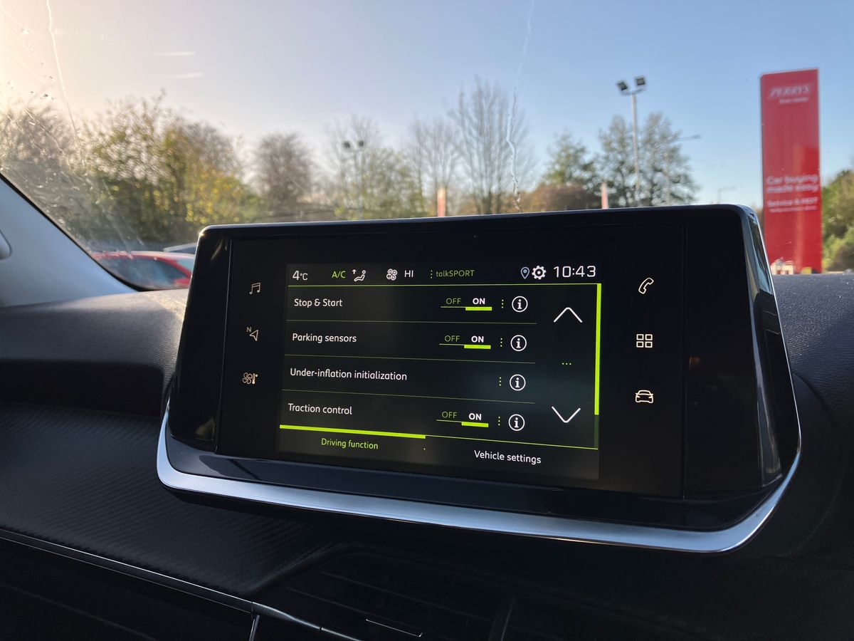 Used Peugeot 2008 2022 for sale - 76462195: Photo 31