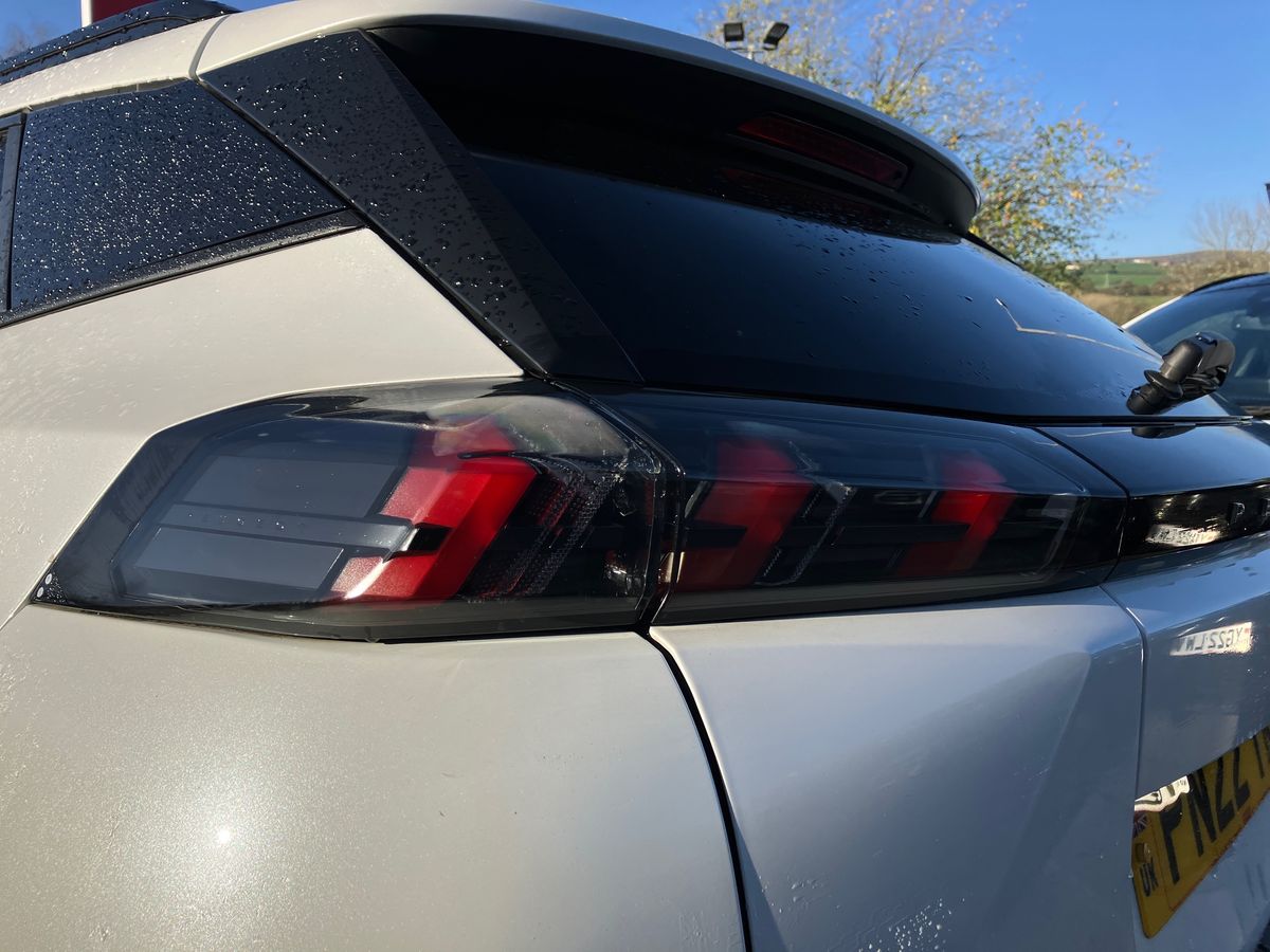 Used Peugeot 2008 2022 for sale - 76462195: Photo 36