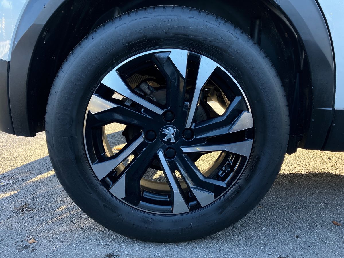 Used Peugeot 2008 2022 for sale - 76462195: Photo 38