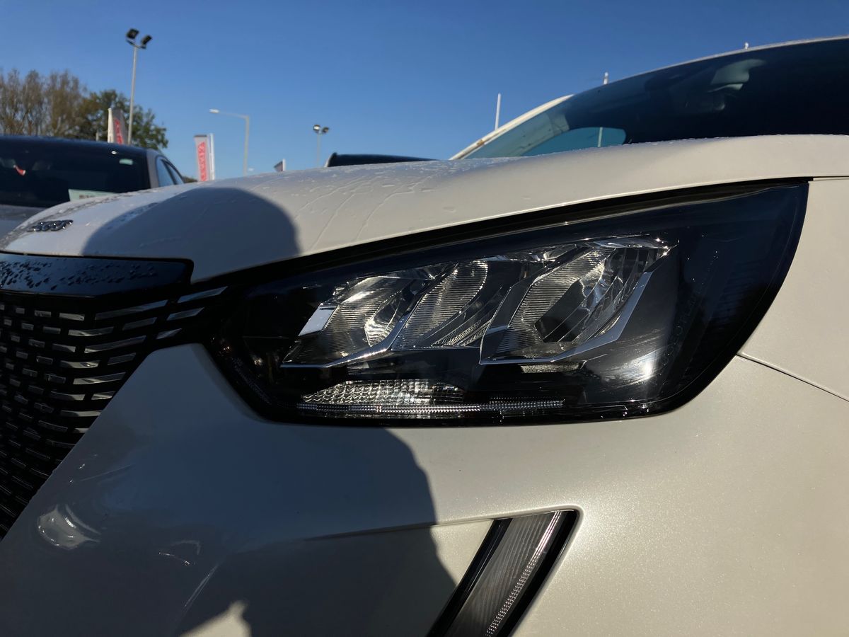 Used Peugeot 2008 2022 for sale - 76462195: Photo 40