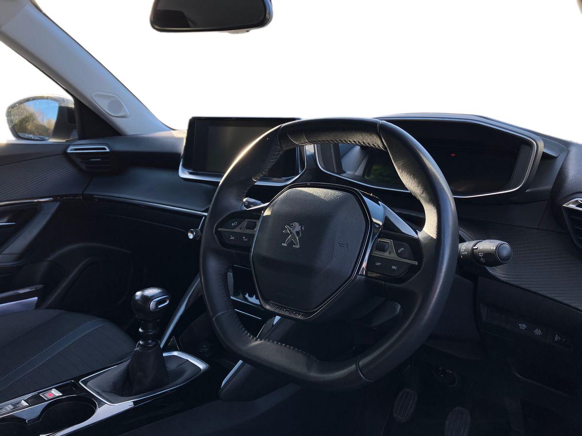 Used Peugeot 2008 2022 for sale - 76462195: Photo 8