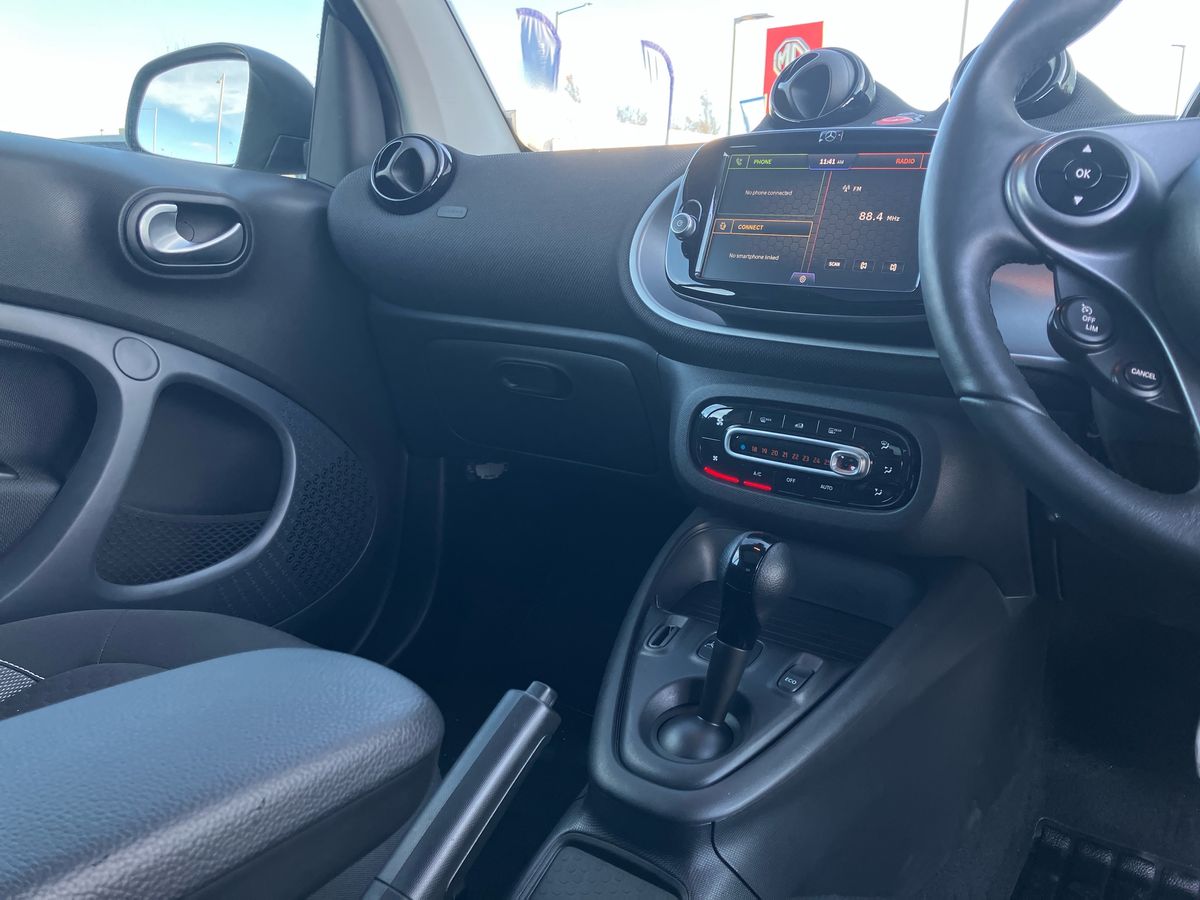 Used smart fortwo 2023 for sale - 77980592: Photo 17