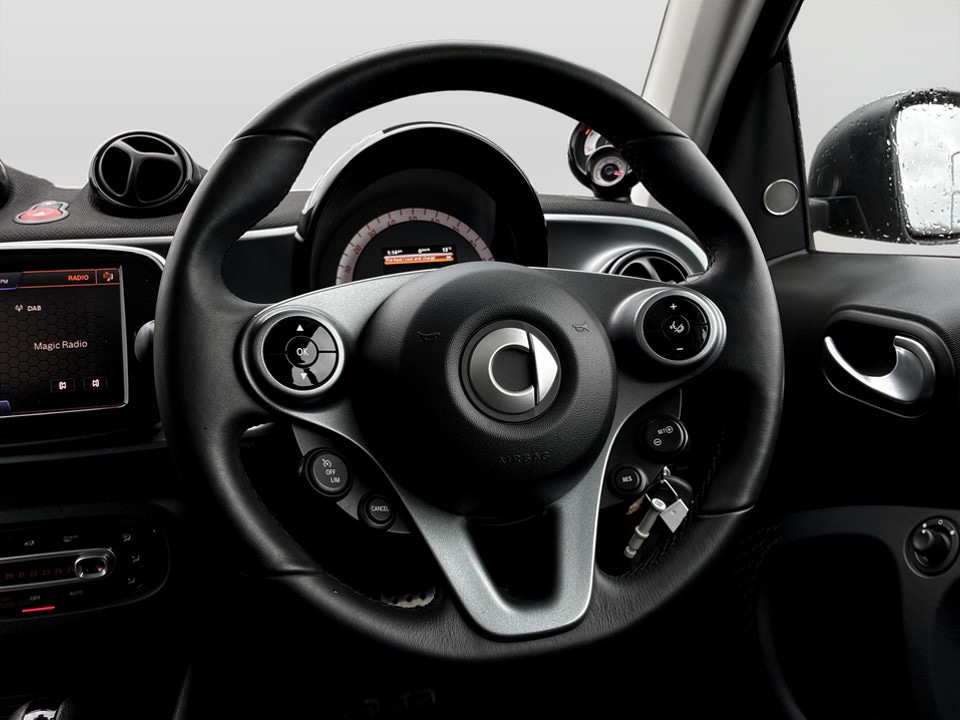 Used smart fortwo 2023 for sale - 77980592: Photo 63