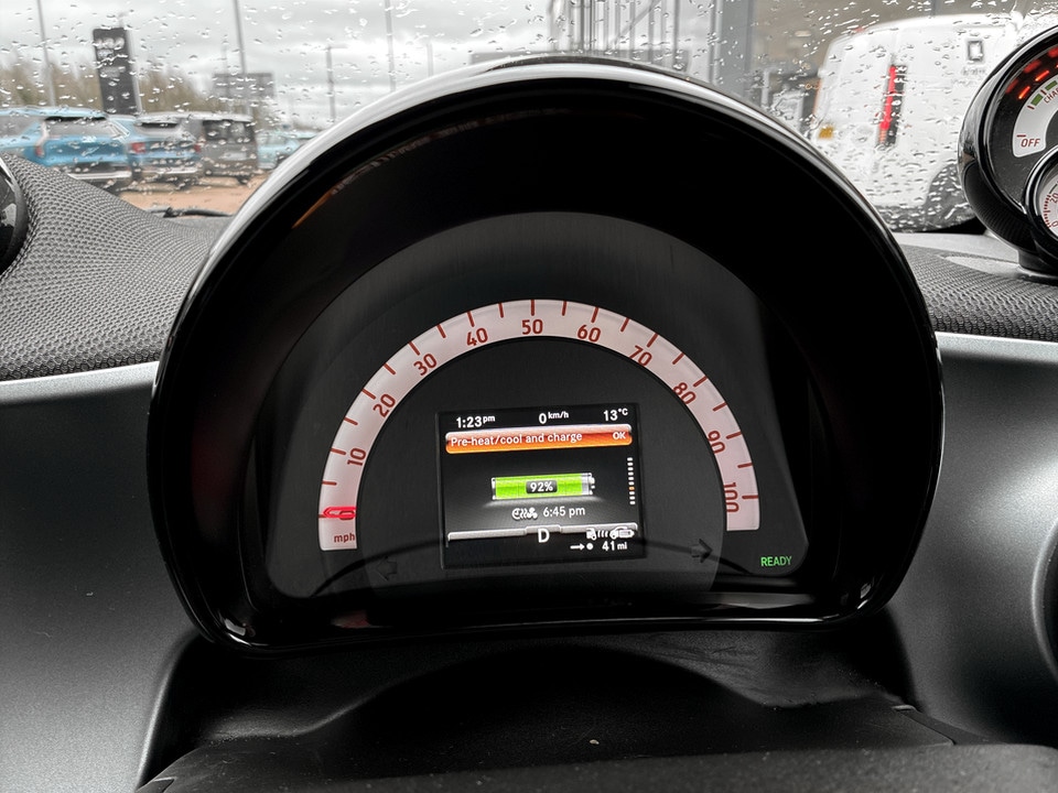 Used smart fortwo 2023 for sale - 77980592: Photo 69