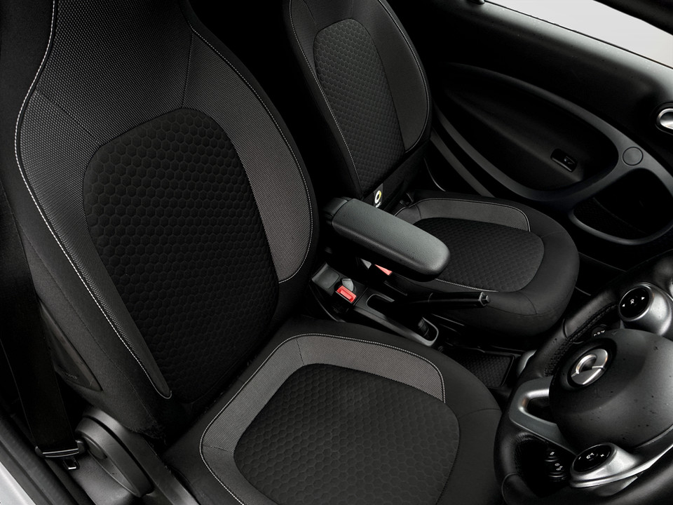 Used smart fortwo 2023 for sale - 77980592: Photo 71