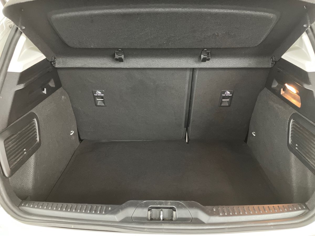 Used Ford Focus 2020 for sale - 77002133: Photo 20