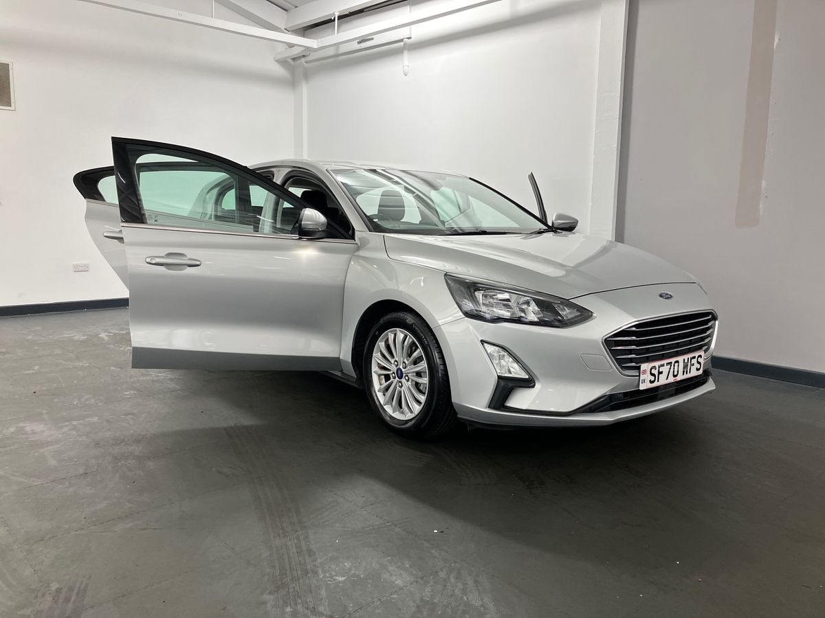 Used Ford Focus 2020 for sale - 77002133: Photo 35