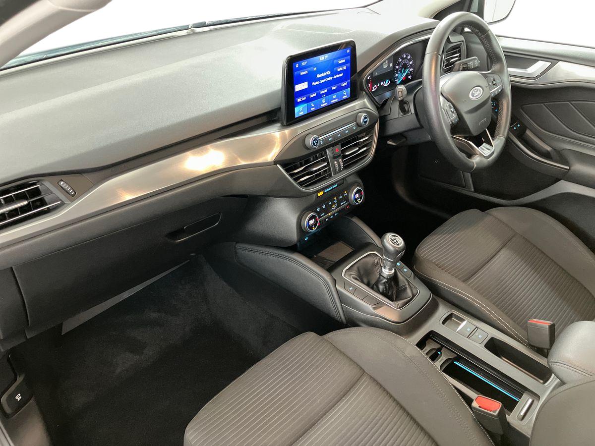 Used Ford Focus 2020 for sale - 77002133: Photo 6