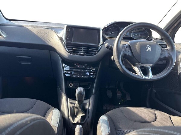 Used Peugeot 208 2014 for sale - 75453092: Photo 10