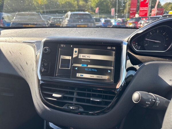 Used Peugeot 208 2014 for sale - 75453092: Photo 12