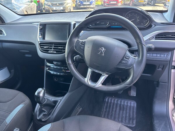 Used Peugeot 208 2014 for sale - 75453092: Photo 16