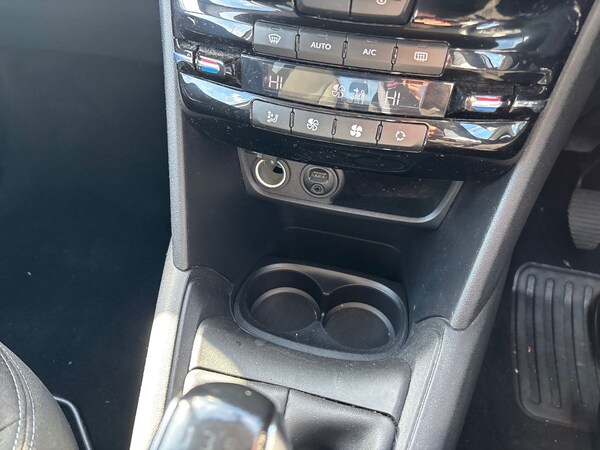 Used Peugeot 208 2014 for sale - 75453092: Photo 28