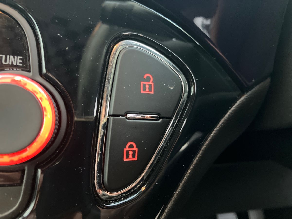 Used Vauxhall ADAM 2014 for sale - 76693718: Photo 33