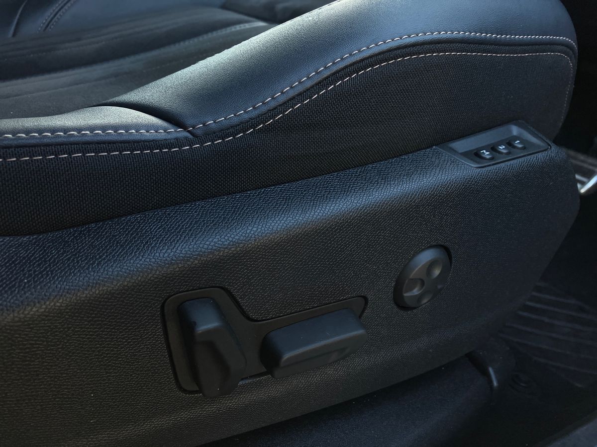 Used Peugeot 3008 2022 for sale - 77058535: Photo 34