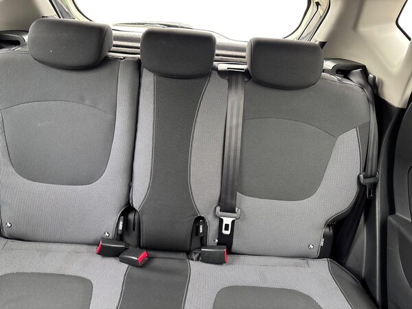 Used Renault Captur 2015 for sale - 76192343: Photo 22