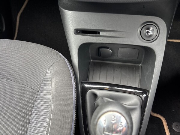Used Renault Captur 2015 for sale - 76192343: Photo 31