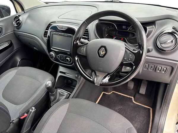 Used Renault Captur 2015 for sale - 76192343: Photo 9