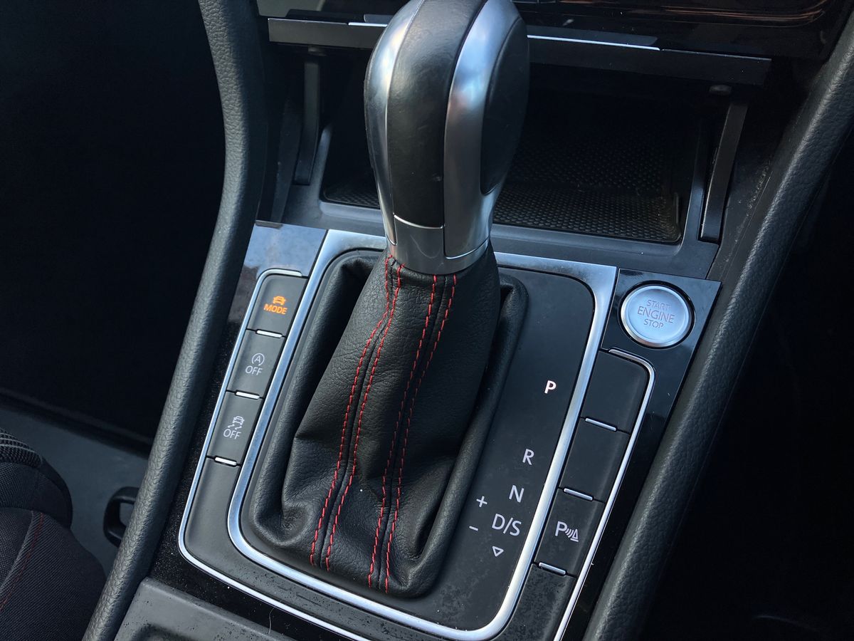 Used Volkswagen Golf 2019 for sale - 77460702: Photo 30