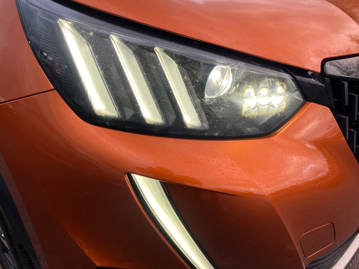 Used Peugeot 2008 2022 for sale - 76892429: Photo 13