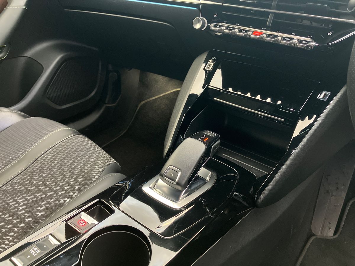 Used Peugeot 2008 2022 for sale - 76892429: Photo 17