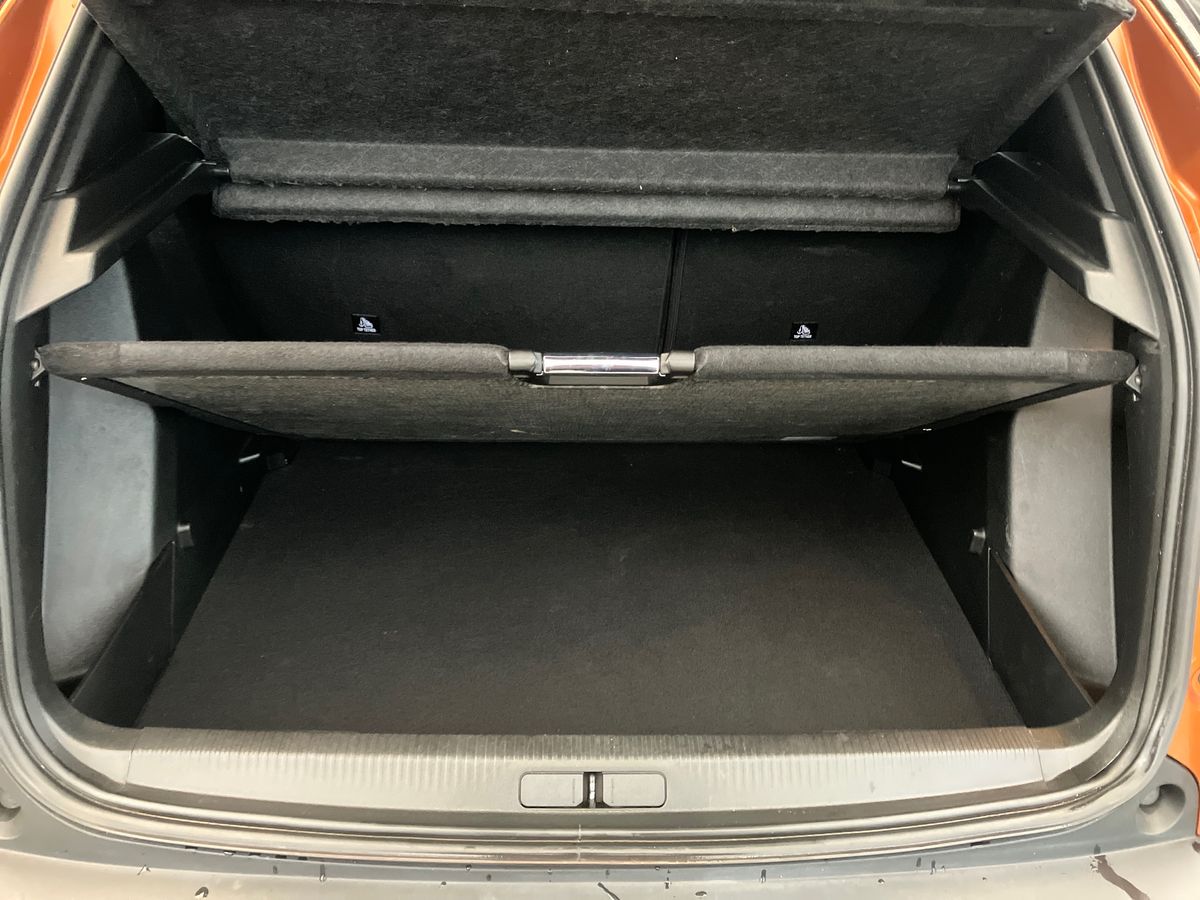 Used Peugeot 2008 2022 for sale - 76892429: Photo 25