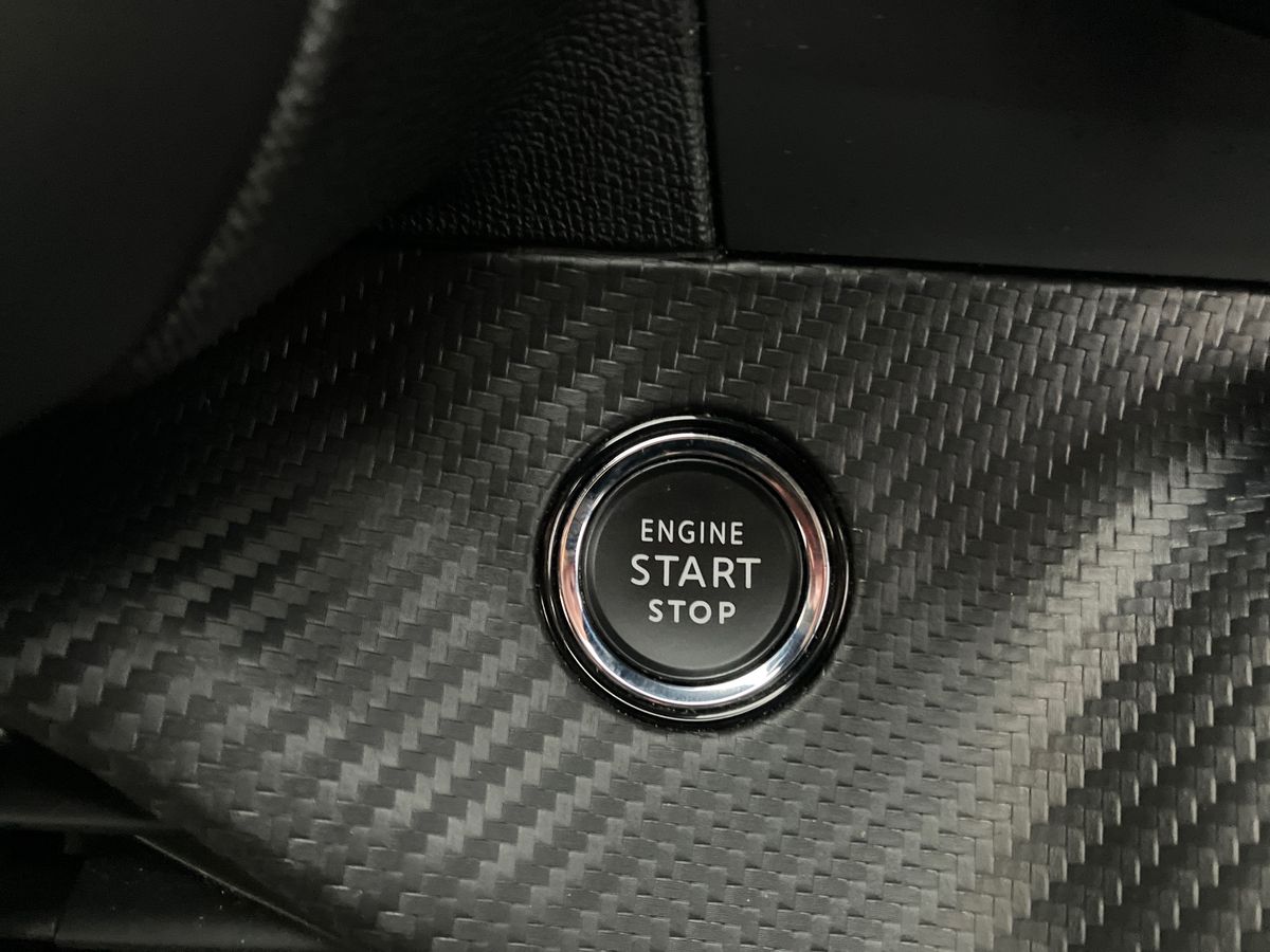 Used Peugeot 2008 2022 for sale - 76892429: Photo 29