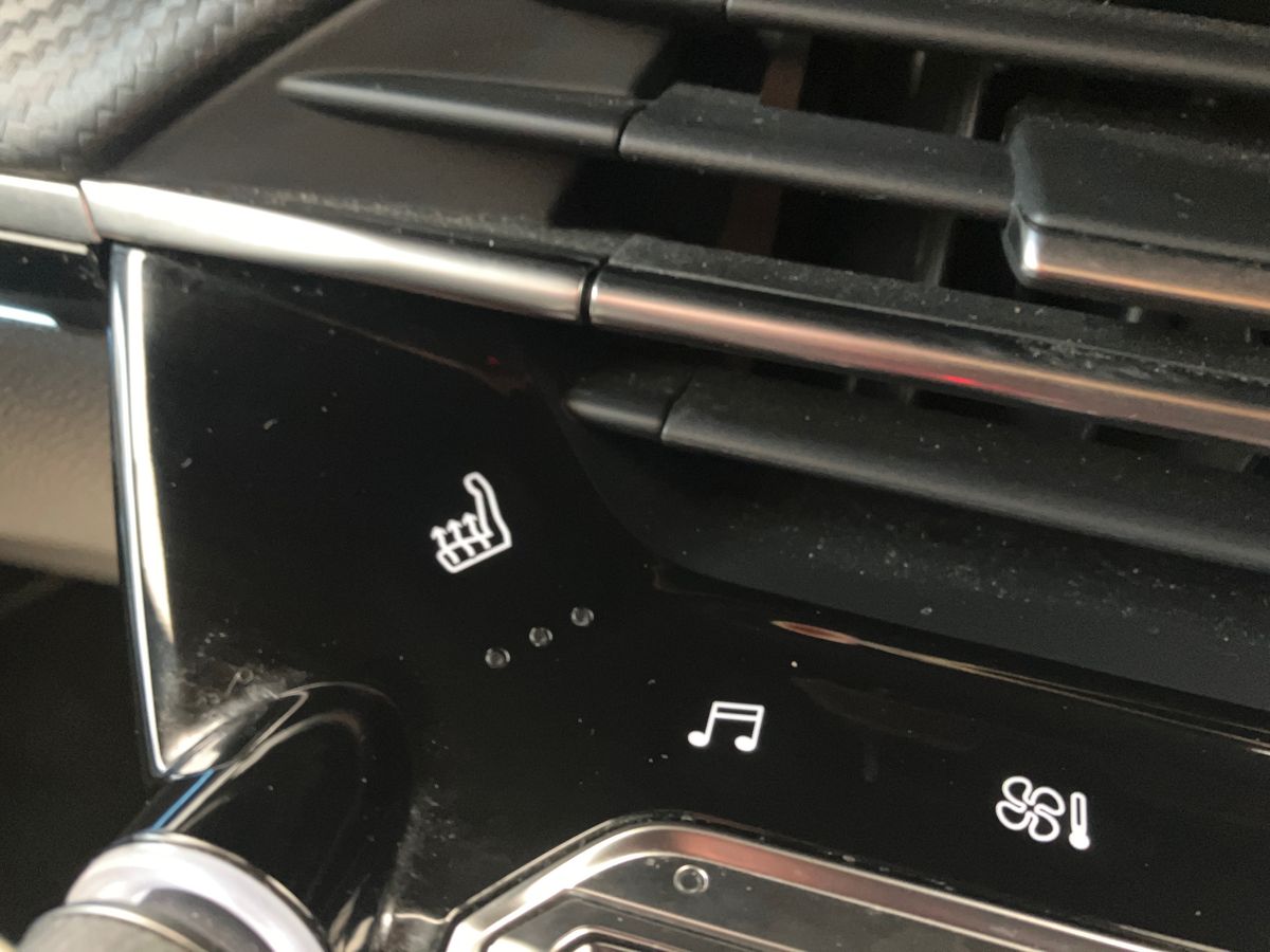 Used Peugeot 2008 2022 for sale - 76892429: Photo 37