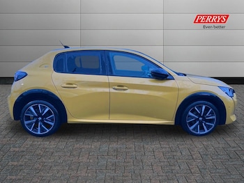 Used Peugeot 208 2021 for sale - 76845466: Photo