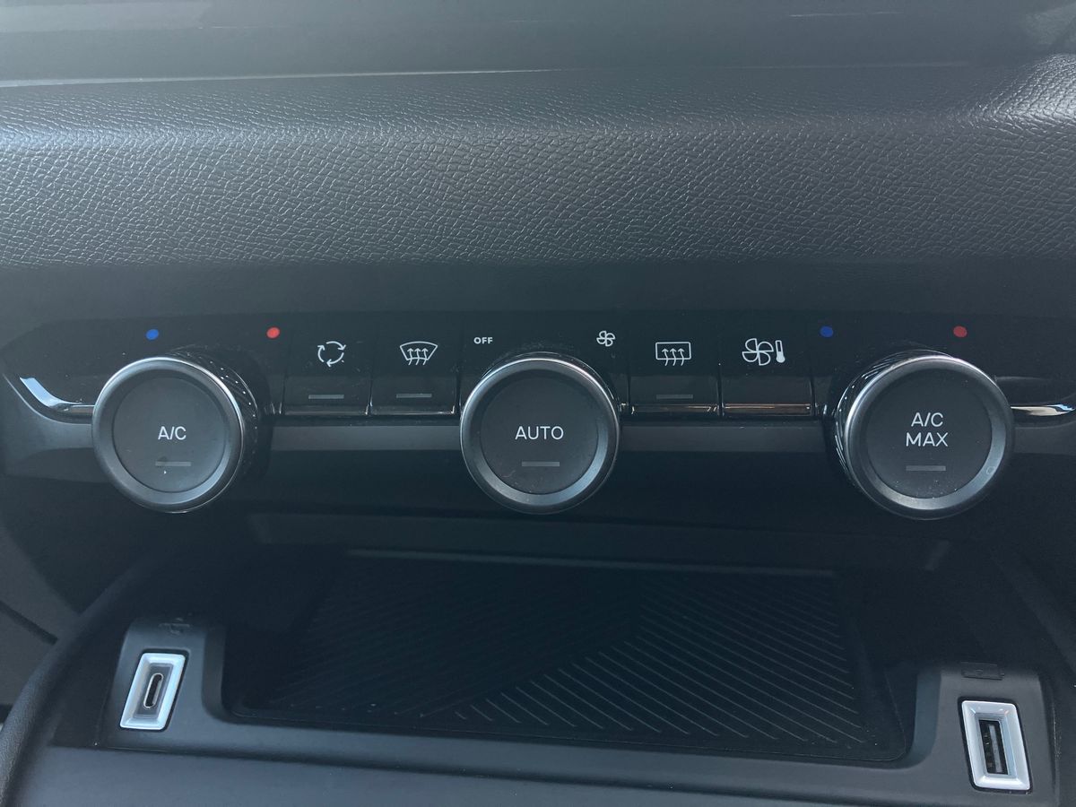 Used Citroen C4 2022 for sale - 76625898: Photo 12