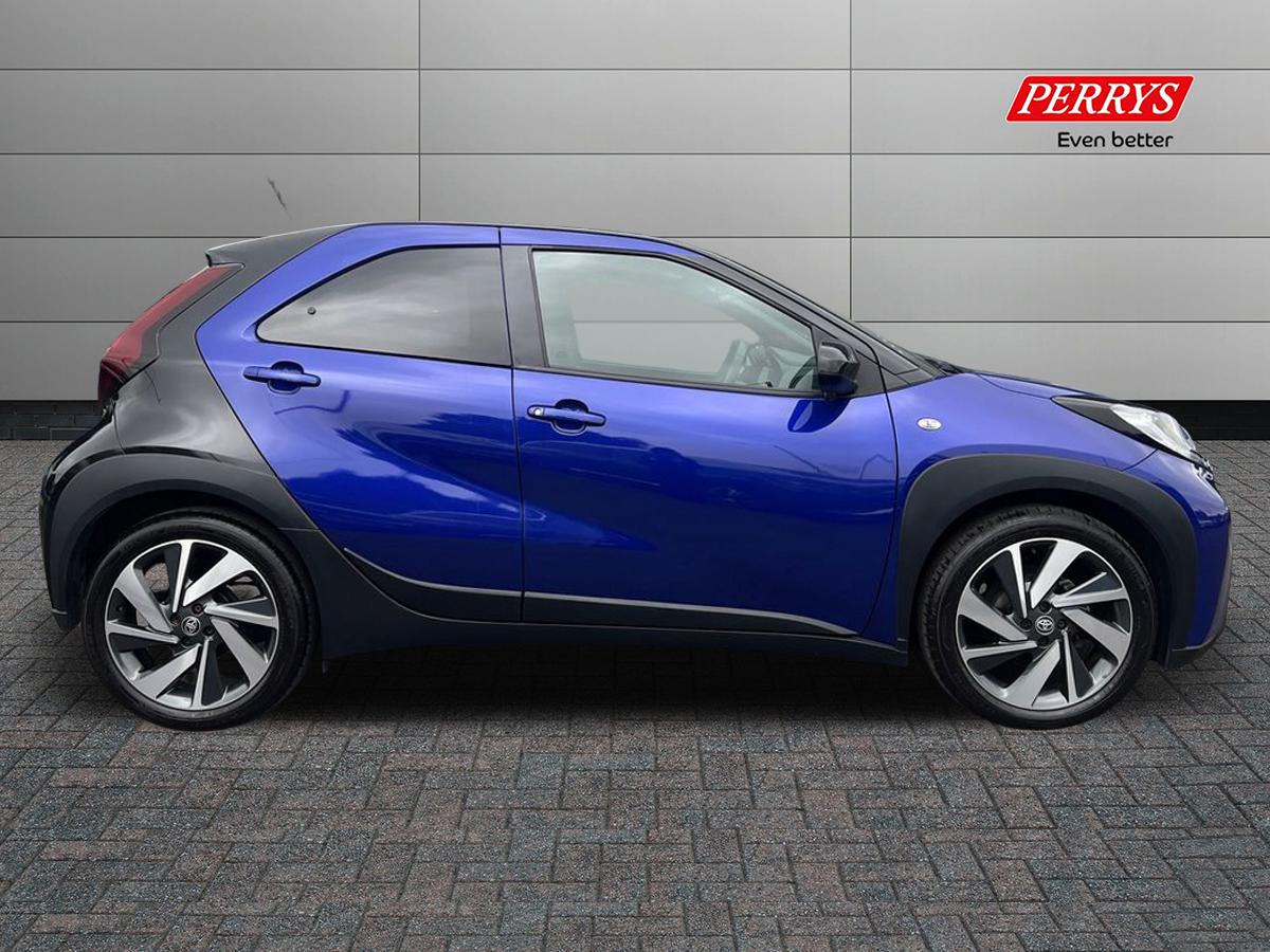 Used Toyota Aygo X 2023 for sale - 76300507: Photo 3