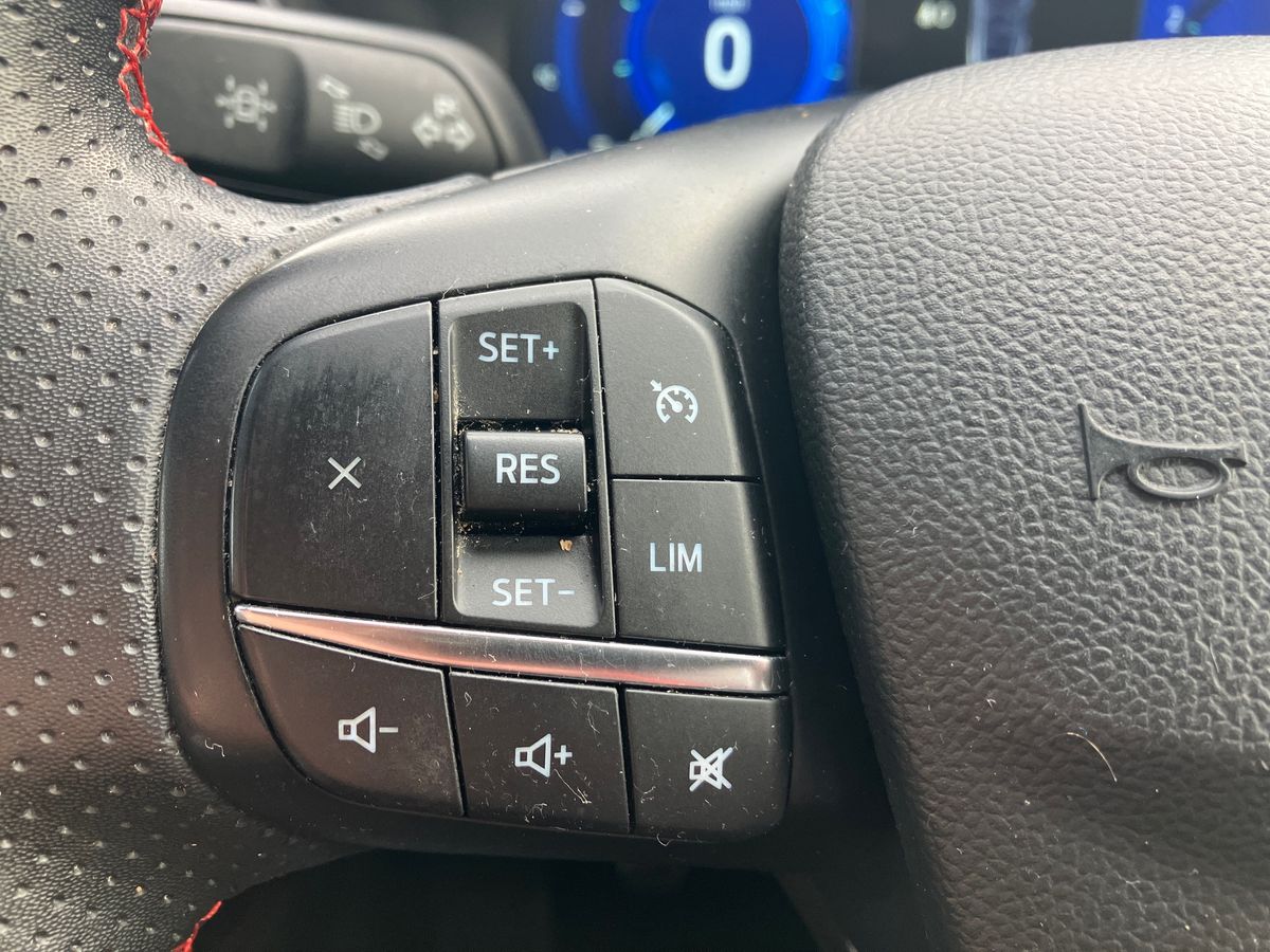 Used Ford Kuga 2022 for sale - 76142123: Photo 32