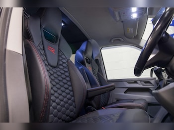 Used Volkswagen Transporter 2020 for sale - 78405758: Photo