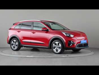 Kia XCeed (2023) - picture 47 of 178