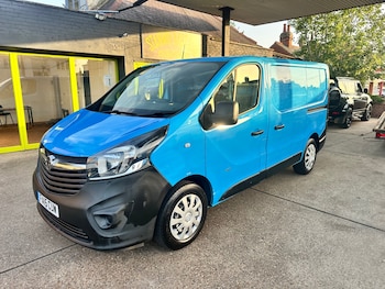 Used Vauxhall Vivaro 2015 for sale - 78987951: Photo