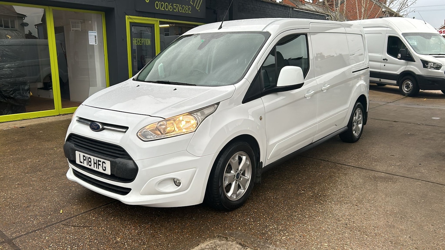 Used Ford Transit Connect 2018 for sale - 77918205: Photo 2