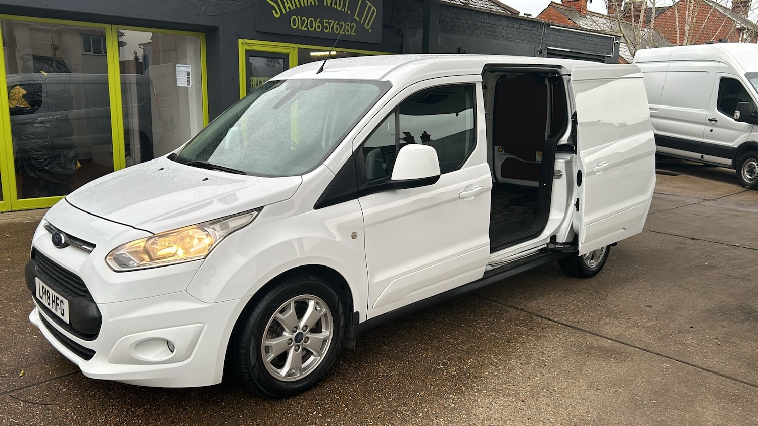 Used Ford Transit Connect 2018 for sale - 77918205: Photo 5
