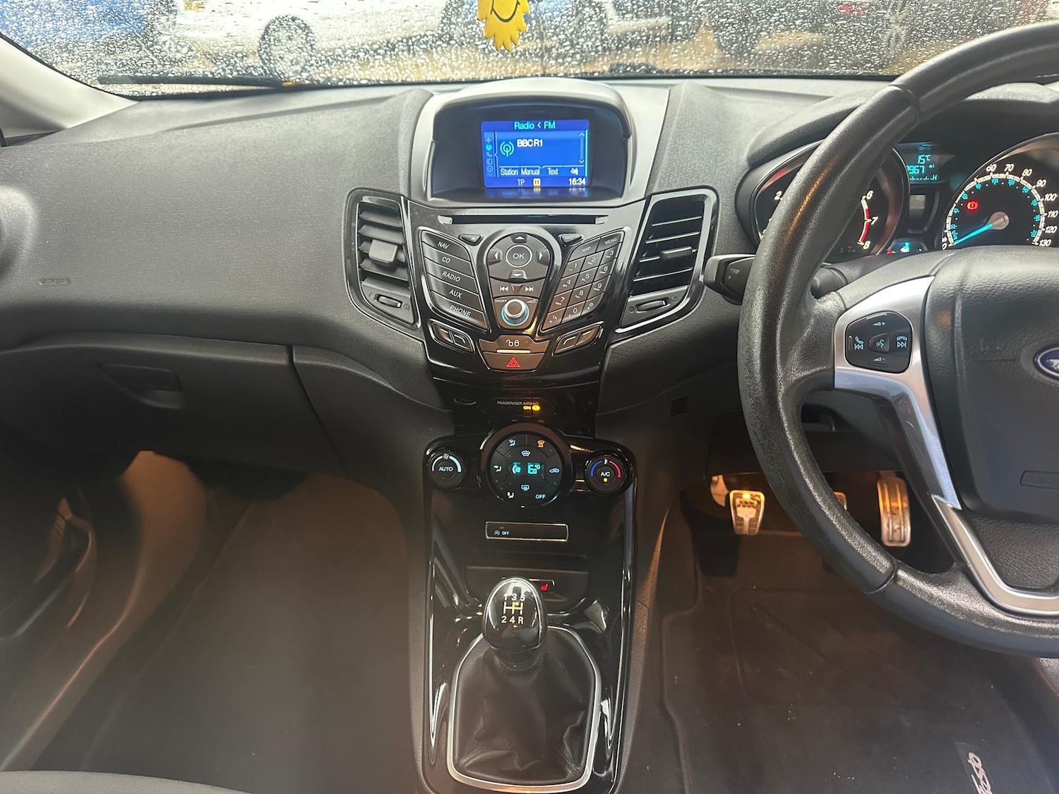 Used Ford Fiesta 2015 for sale - 75850820: Photo 14