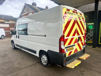 Used Peugeot Boxer 2018 for sale - 78169023: Photo