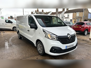 Used Renault Trafic 2018 for sale - 76770214: Photo