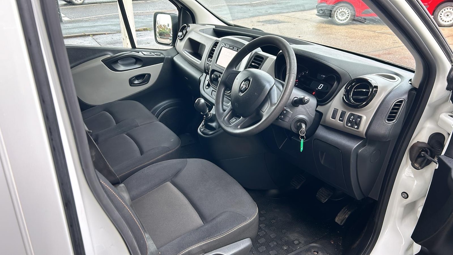 Used Renault Trafic 2018 for sale - 76770214: Photo 8