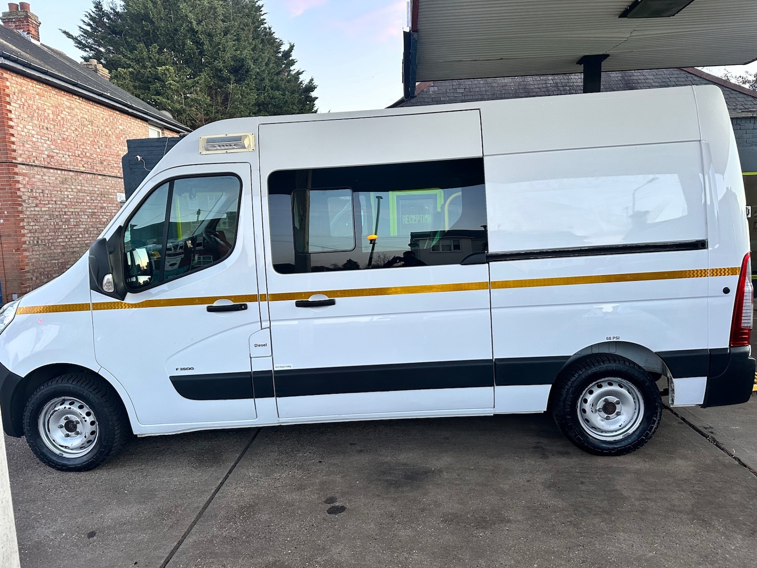 Used Vauxhall Movano 2020 for sale - 77807570: Photo 2