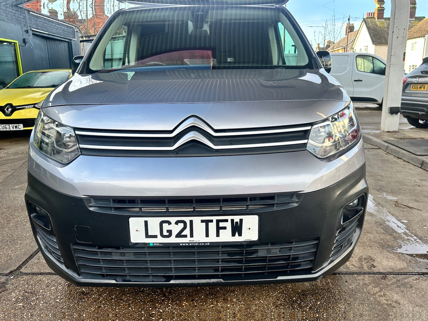 Used Citroen Berlingo 2021 for sale - 76844996: Photo 2