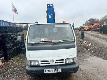 Used Nissan Cabstar 2005 for sale - 77466022: Photo