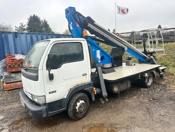 Used Nissan Cabstar 2005 for sale - 77466022: Photo
