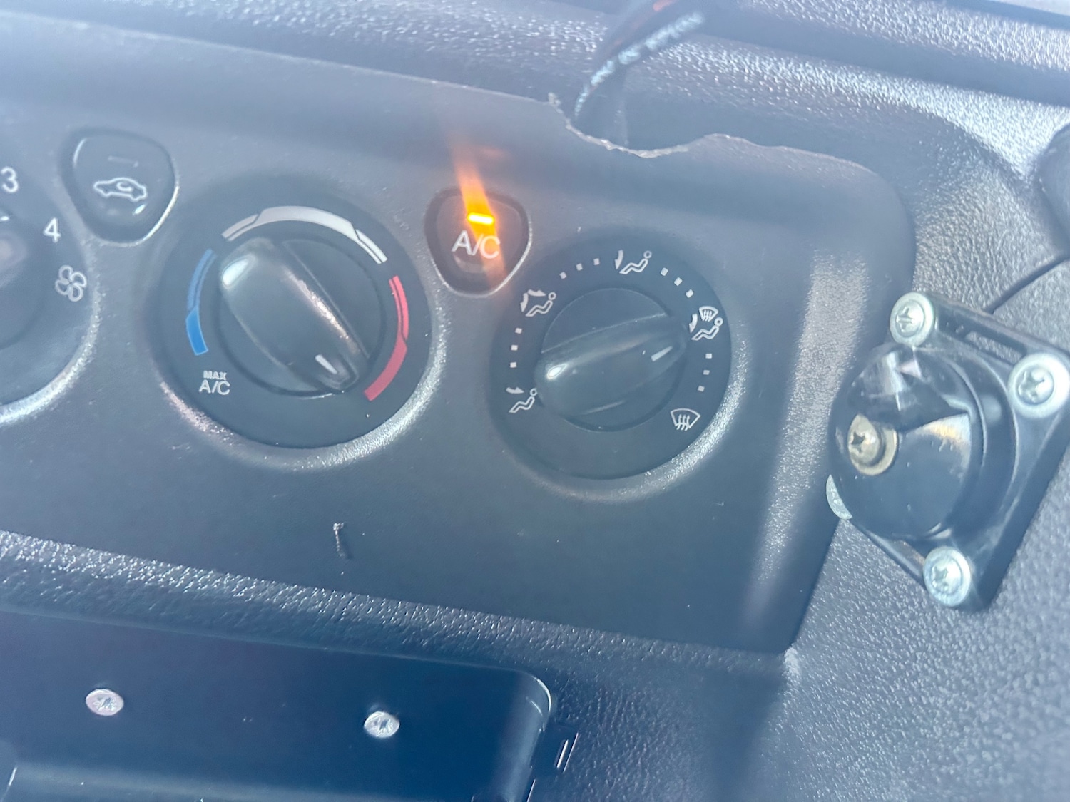 Used Ford Transit 2015 for sale - 77363222: Photo 13