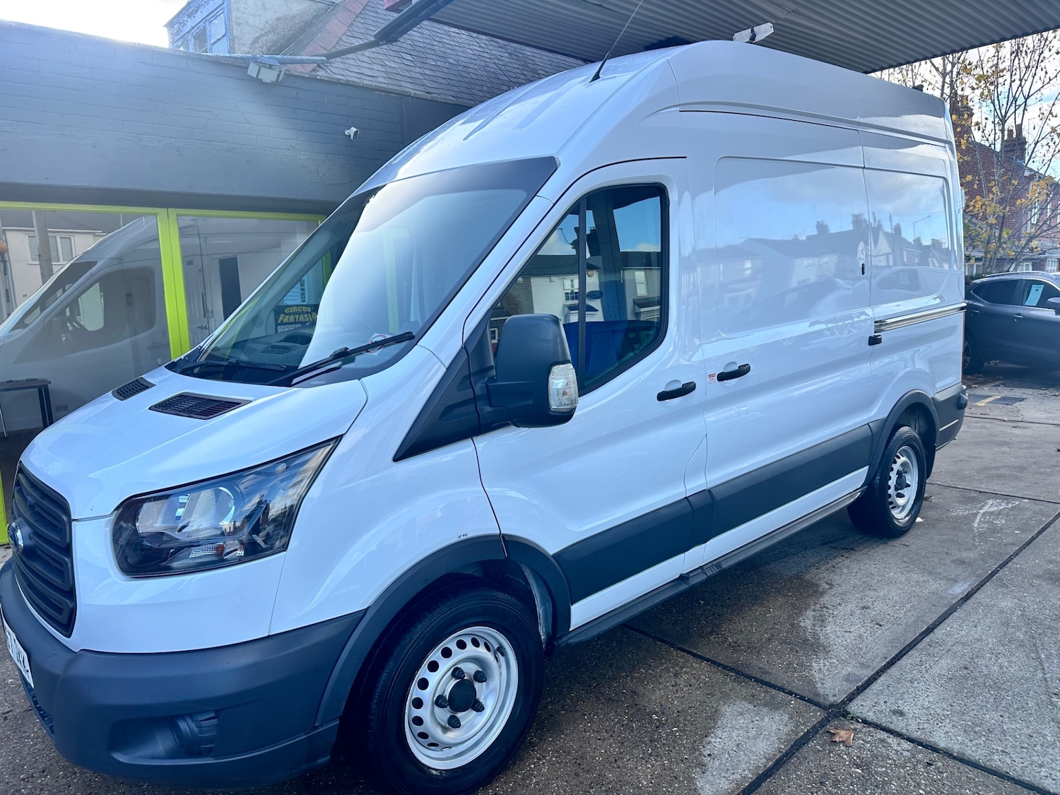 Used Ford Transit 2018 for sale - 76439998: Photo 1