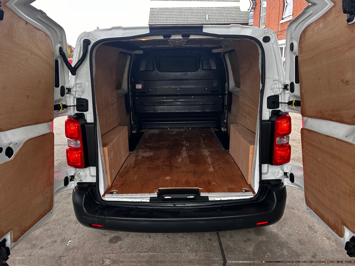 Used Peugeot Expert 2018 for sale - 76352048: Photo 8