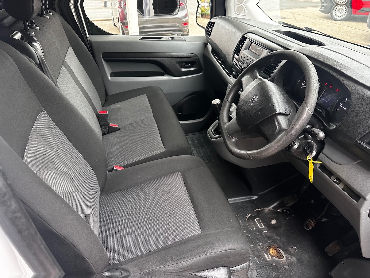 Used Peugeot Expert 2018 for sale - 76352048: Photo 9